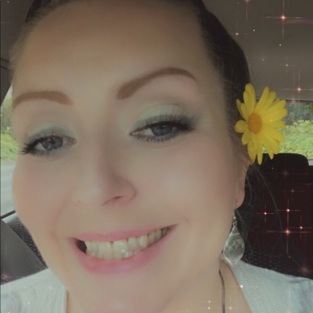 Meet your Posher, Michelle